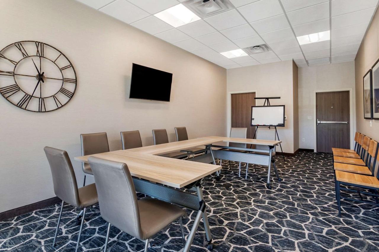 Comfort Suites Grandview - Kansas City מראה חיצוני תמונה