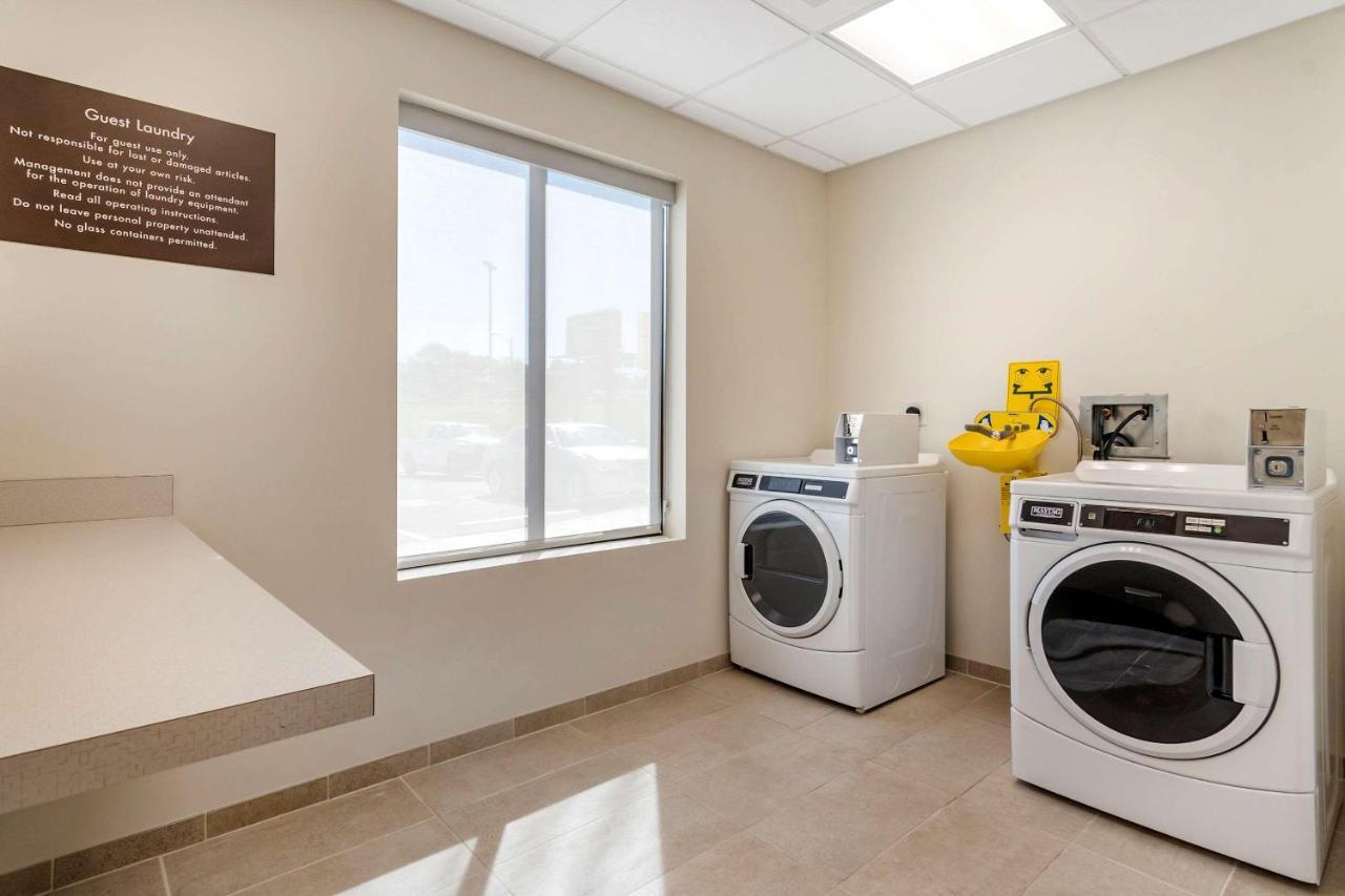 Comfort Suites Grandview - Kansas City מראה חיצוני תמונה