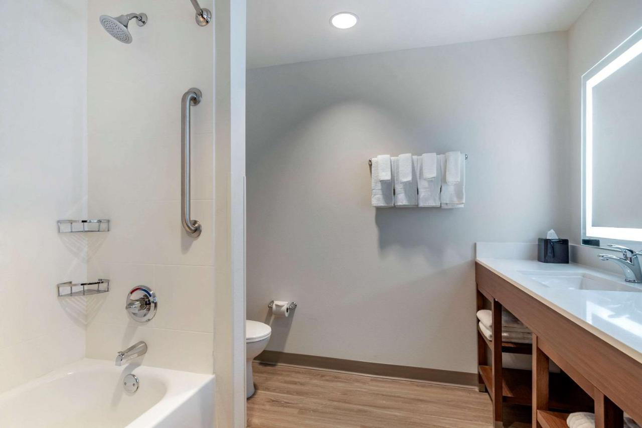 Comfort Suites Grandview - Kansas City מראה חיצוני תמונה